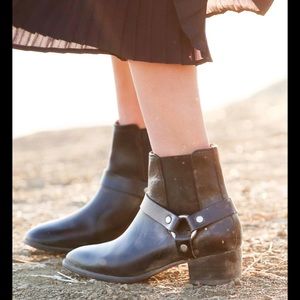 Frye Dara Chelsea Harness Boots - Size 5 1/2